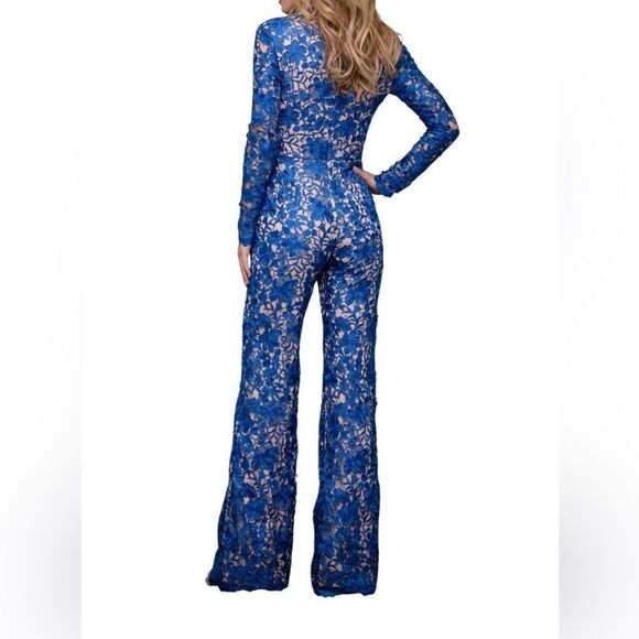 Maslavi by Jovani Blue Lace Jumpsuit Size 2 - Picture 3 of 4